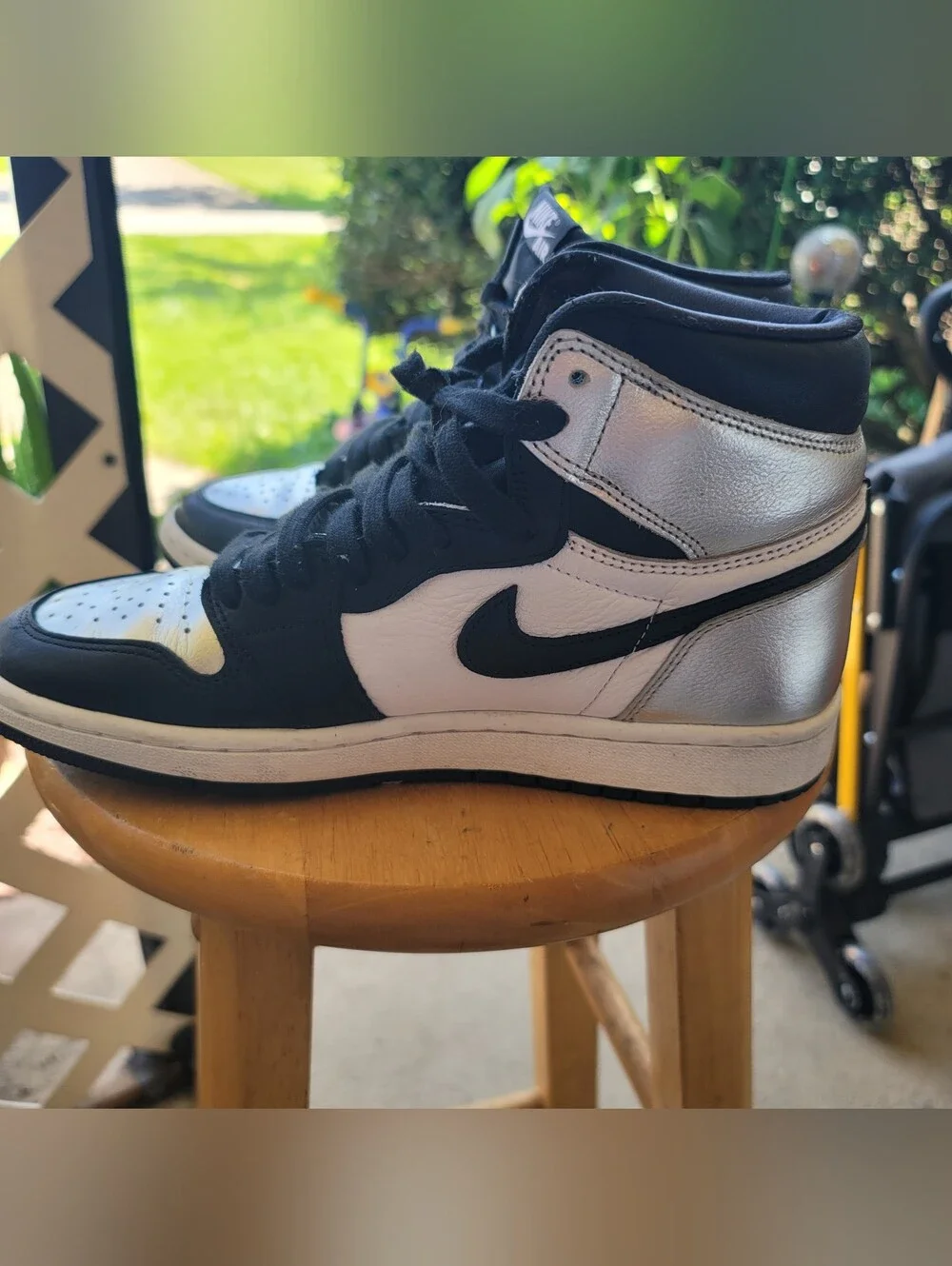 Nike Air Jordan 1 Mid Metallic Silver Sneakers - Black/White. Size 6.5(M)/8(W)
